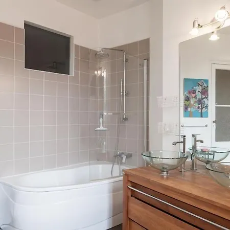 80m2 In Saint Michel For 6 Persons *
