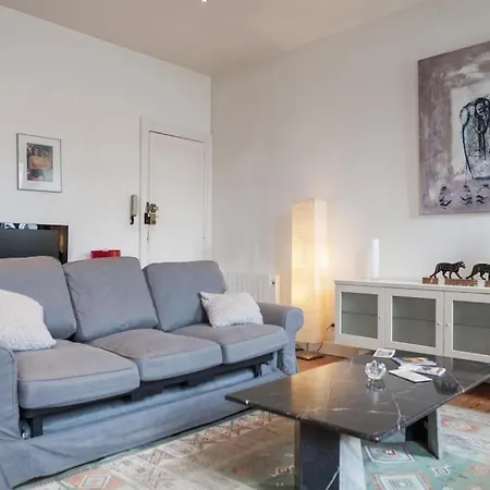 Apartment 80m2 In Saint Michel For 6 Persons Bordeaux